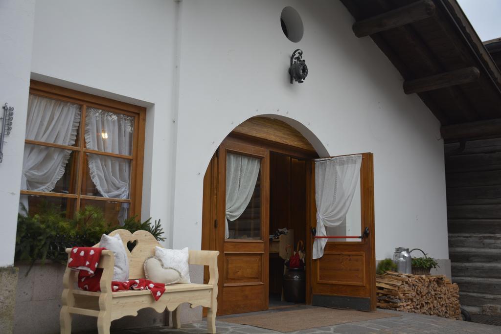 Locanda Pensione Maria Vigo di Fassa Exterior photo