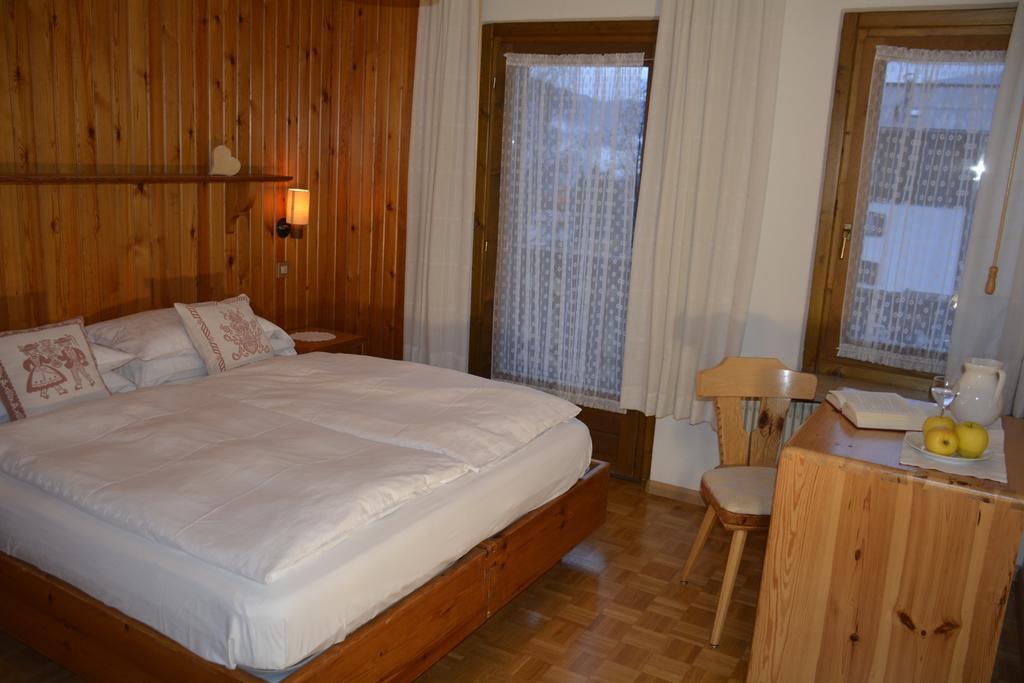 Locanda Pensione Maria Vigo di Fassa Room photo